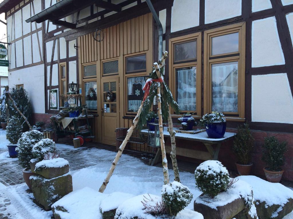 Bluetenhotel Village Marburg Exterior foto